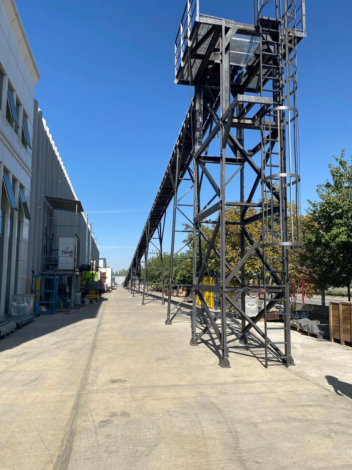 Denizci Merdiveni, Platform ve Konveyör Tasarımı